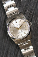 Rolex - Oyster Perpetual 34 Ref. 124200