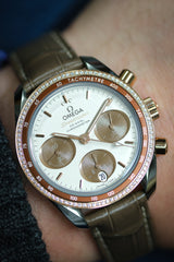 Omega - Speedmaster 38 Steel/Sedna Gold Ref. 324.28.38.50.02.002