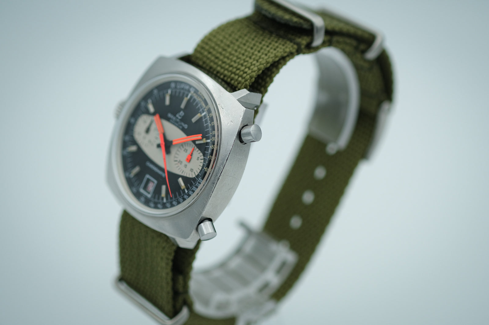 ラジコン飛行機 BREITLING ガソリン 23CC Breitling - Chronomatic Ref. 2111 – Artisans of Time