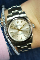 Rolex - Oyster Perpetual 34 Ref. 124200