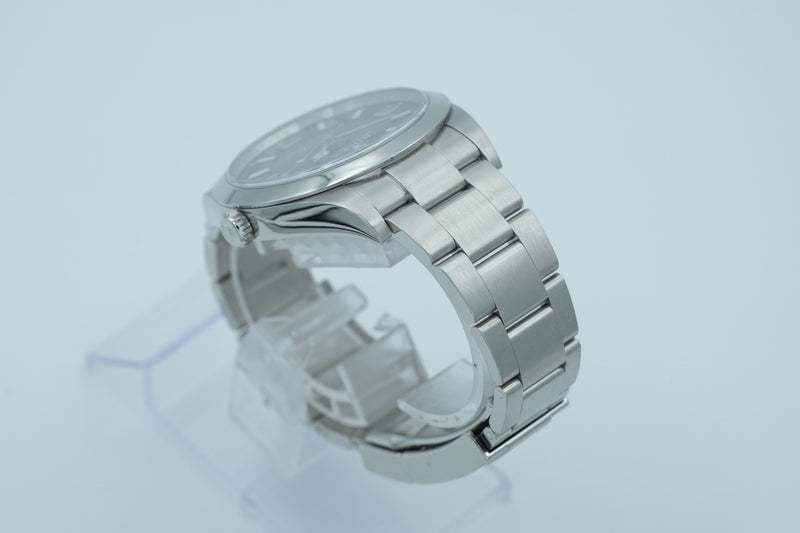 Rolex - Explorer Ref. 214270