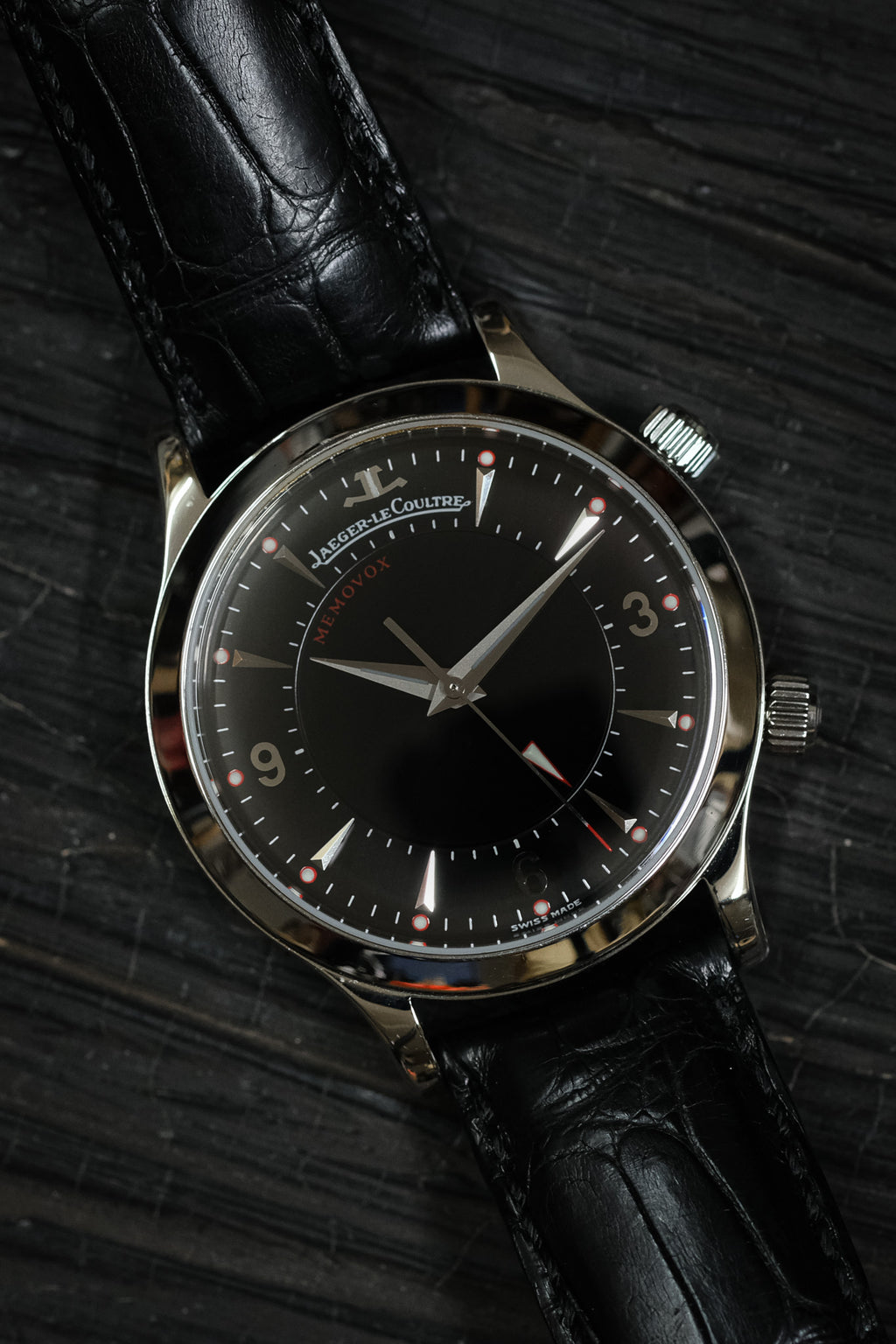 Jaeger LeCoultre Master Memovox Ref. 144.8.94.S Artisans of