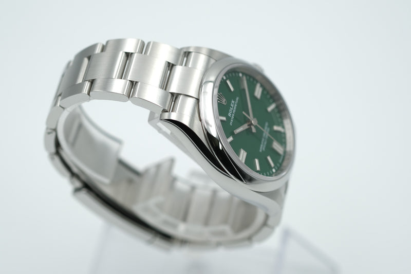 Rolex - Oyster Perpetual Ref. 126000 "Green"