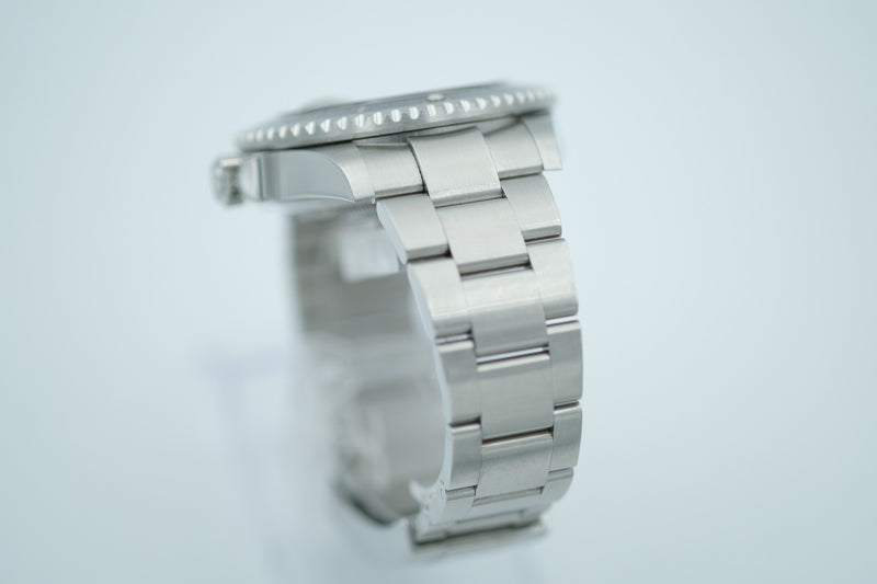 Rolex - Sea-Dweller Ref. 126600