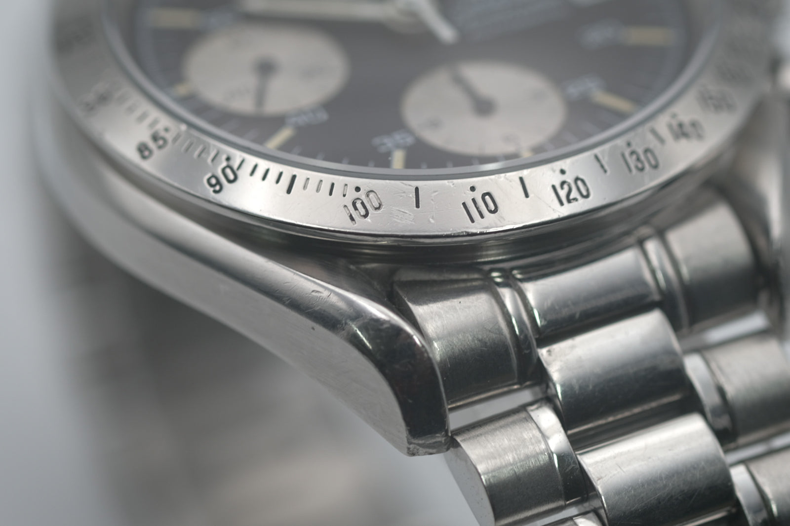 Omega - Speedmaster Date 