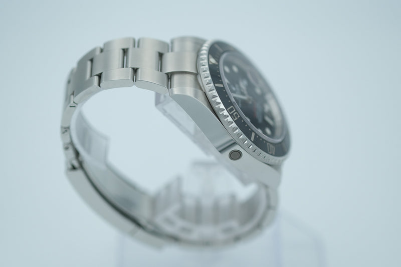 Rolex - Sea-Dweller Ref. 126600