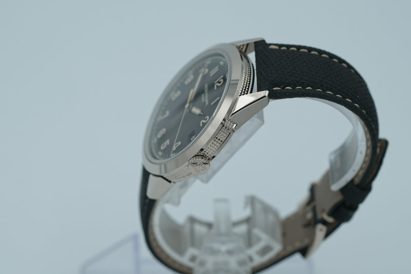 Patek Philippe - Calatrava Ref. 5226G-001