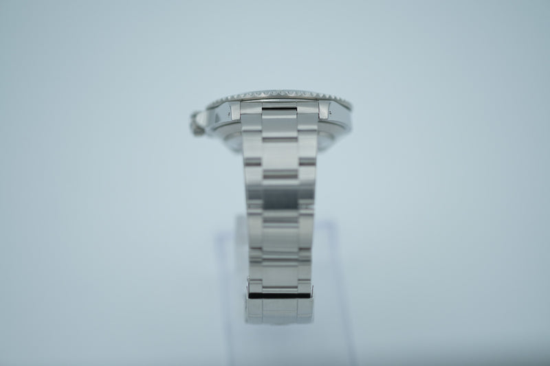 Rolex - Submariner Full-Set Ref. 14060M