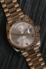 Rolex - Day-Date Ref. 228235