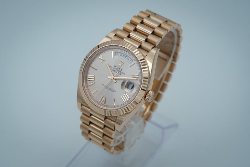 Rolex - Day-Date Ref. 228235