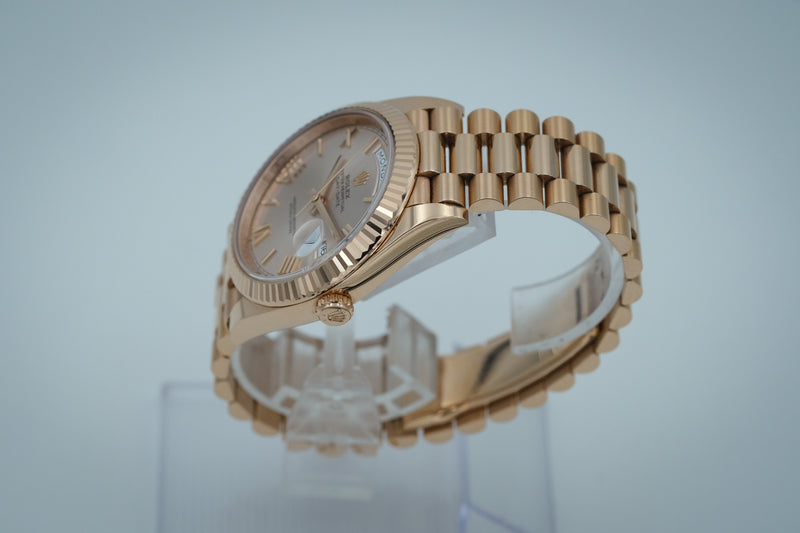 Rolex - Day-Date Ref. 228235