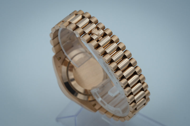 Rolex - Day-Date Ref. 228235
