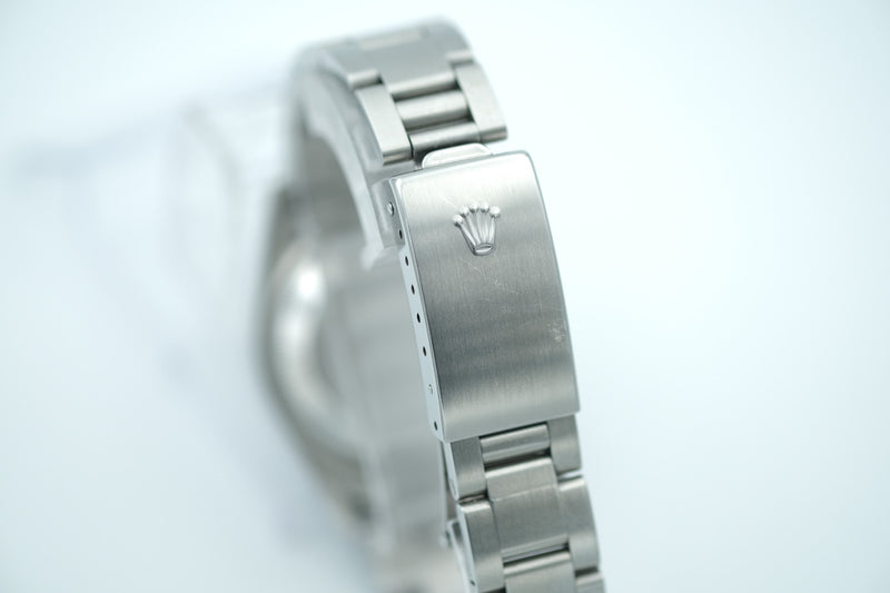 Rolex - Oyster Perpetual Date Ref. 15200