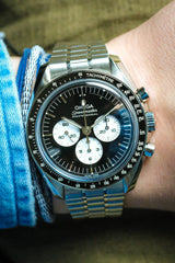 Omega - Professional Speedmaster "Reverse Panda - Full-Set -Like New" Ref. 310.30.42.50.01.004