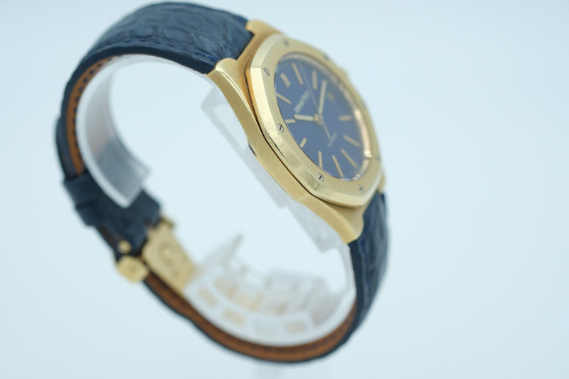 Audemars Piguet - Royal Oak "Yves Klein" Ref. 14800BA