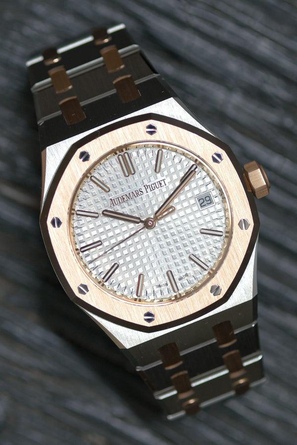 Audemars Piguet - Royal Oak Ref. 15550SR.00.1356SR.02