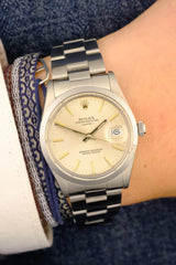 Rolex - Oyster Perpetual Date Ref. 15000