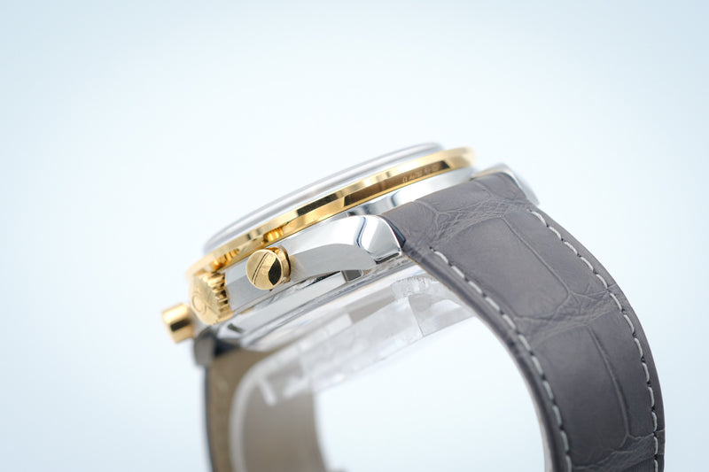 Omega - Speedmaster Mondphase Ref. 304.23.44.52.06.001