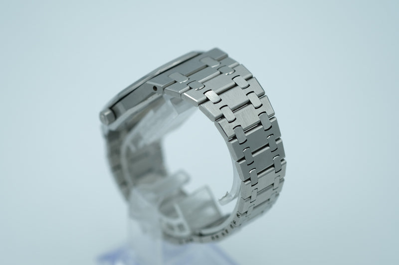 Audemars Piguet - Royal Oak Jumbo Ltd. Edition Ref. 14802ST