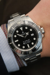 Rolex - Sea-Dweller 4000 "NOS / Stickered" Ref. 116600