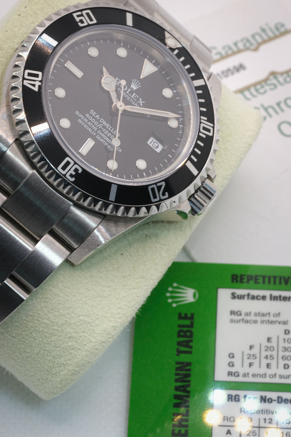 Rolex - Sea-Dweller Ref. 16600