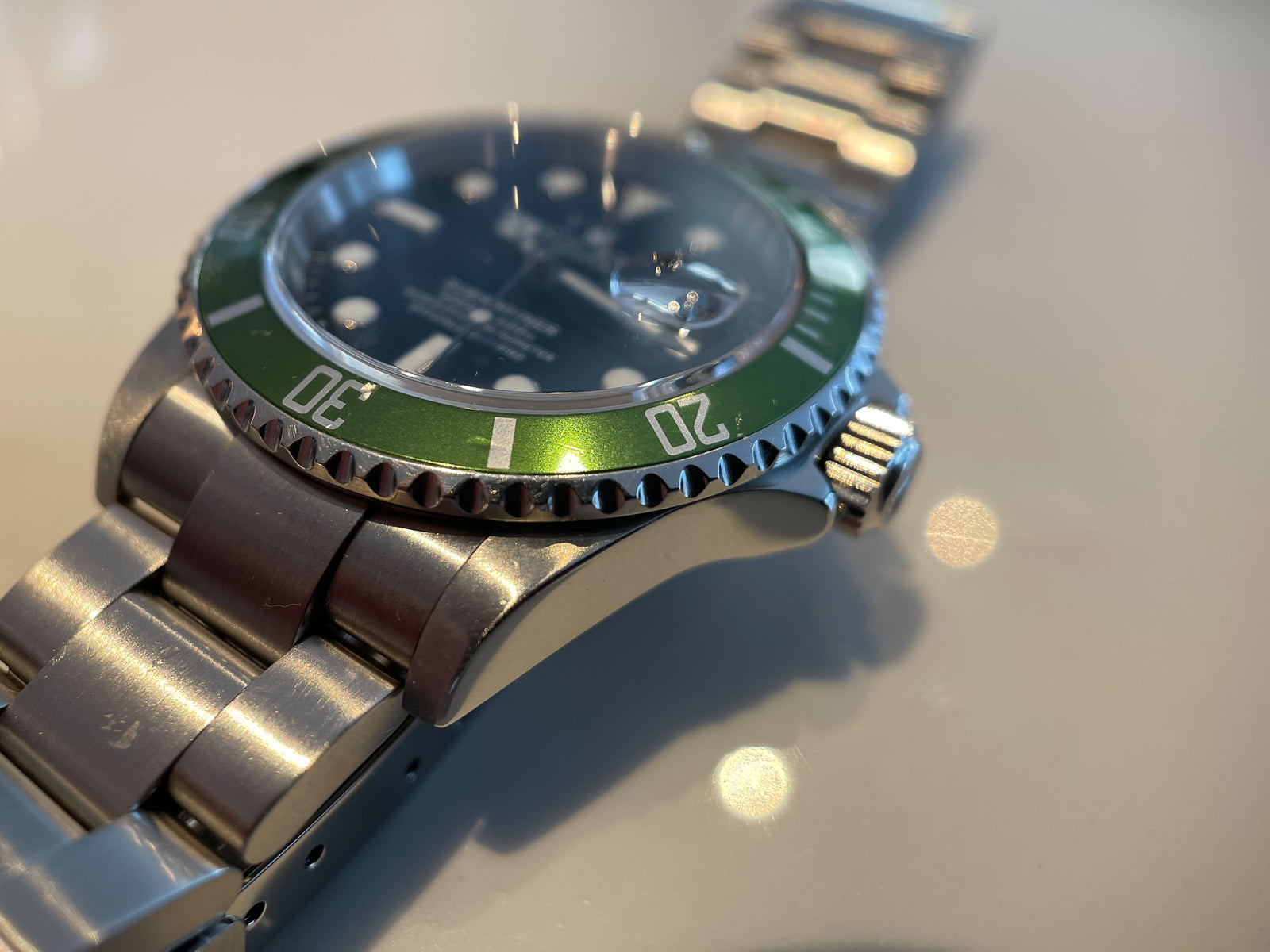 Rolex Submariner Date 16610LV 
